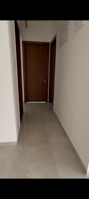 Furnished Amenities in 2 BHK Apartment at Sheth Auris Bliss, Malad West – for Rent