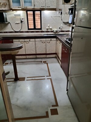 Staircase in 5 BHK Apartment at Mulund West – for Rent