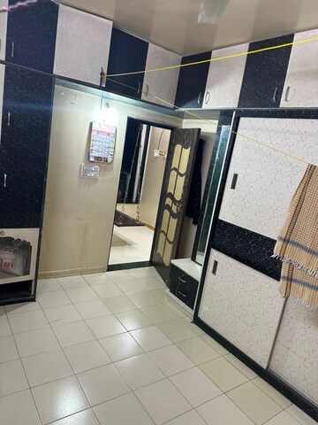 Team Area in 2 BHK Apartment at Satellite – for Sale