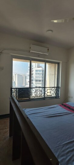 3 BHK + Servant Room Apartment For Rent in Hiranandani Gardens Eldora