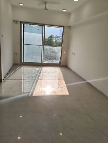 2 BHK Apartment For Rent in Prestige Siesta, Mulund West