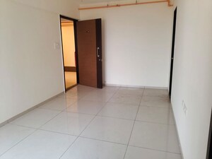 Room in 1 BHK Apartment at Chandak 34 Park Estate, Goregaon West – for Rent