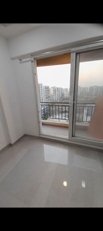 Room in 2 BHK Apartment at Sector 9a Ulwe – for Rent