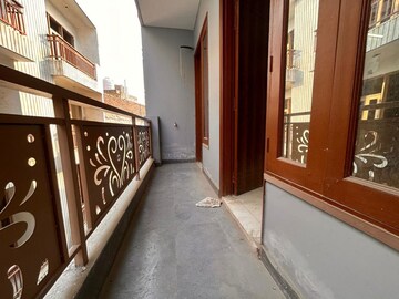 Balcony in 2 BHK Builder Floor at Palm Residency Chhatarpur, Chattarpur – for Rent