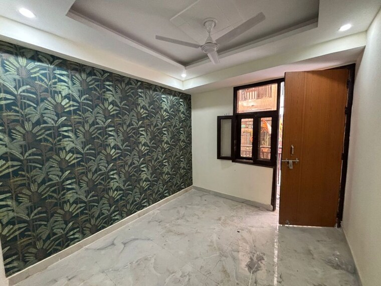 Room, samridhi-luxury-homes 2 Bedroom 850 Sq.Ft. Builder Floor In Baraula Noida 10084326