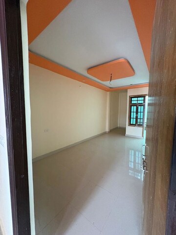 Room in 2 BHK Villa at Chinhat – for Sale
