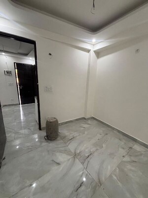 Room in 3 BHK Builder Floor at Samridhi Luxury Homes, Baraula – for Sale