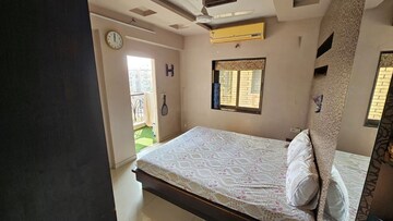 2 BHK Apartment For Rent in Satellite