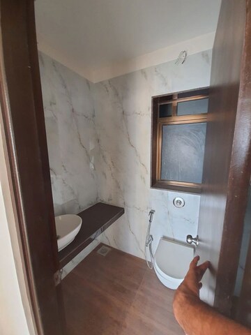 Bathroom in 2 BHK Apartment at Jyoti Sukriti, Goregaon East – for Rent