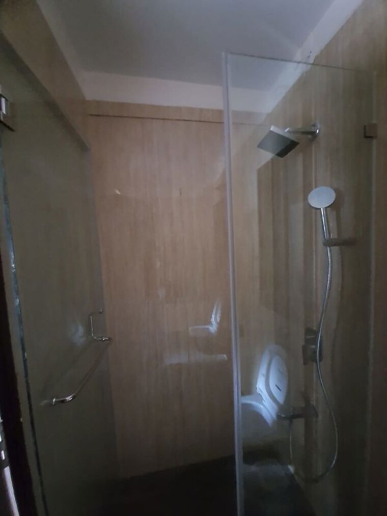 Bathroom, jyoti-sukriti 2 Bedroom 785 Sq.Ft. Apartment In Goregaon East Mumbai 10084349