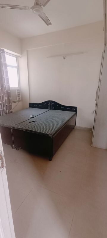 Bedroom in 2 BHK Apartment at Shree Vardhman Mantra, Sector 67 – for Rent