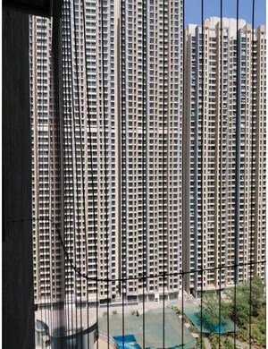 Bathroom in 2 BHK Apartment at Raymond Realty Phase II, Pokhran Road No Two – for Rent