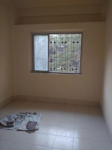 Room in 1 BHK Apartment at Jyoti Complex, Goregaon East – for Rent