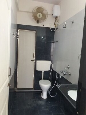 Master Bedroom in 1 BHK Apartment at Jyoti Complex, Goregaon East – for Rent