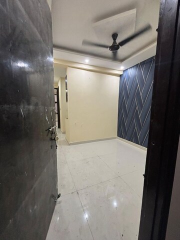 Bathroom in 2 BHK Builder Floor at SAP Homes, Sector 49 – for Sale