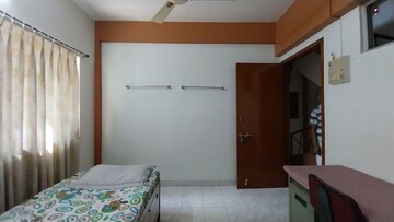 Room in 4 BHK Villa at Nerul Sector 18 – for Sale