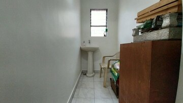 Bathroom in 4 BHK Villa at Nerul Sector 18 – for Sale