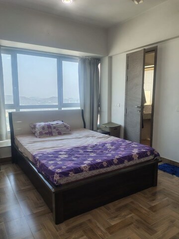 Bedroom in 3 BHK Apartment at DB Woods, Goregaon East – for Rent