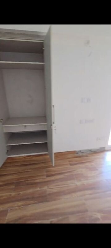 Furnished Amenities in 3 BHK Apartment at Samridhi Luxuriya Avenue, Sector 150 – for Rent