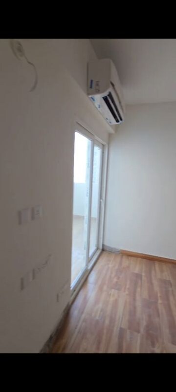 Furnished Amenities in 3 BHK Apartment at Samridhi Luxuriya Avenue, Sector 150 – for Rent