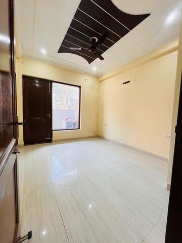 Kitchen in 3 BHK Independent House at Sector 46 – for Rent