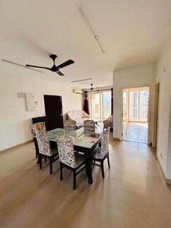 3 BHK + Servant Room Apartment For Rent in Emaar Gurgaon Greens