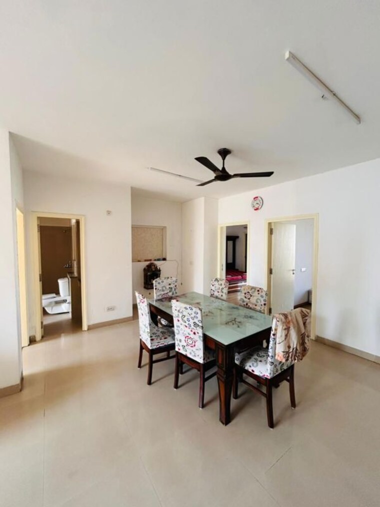 Team Area, emaar-gurgaon-greens 3 Bedroom 1750 Sq.Ft. Apartment In Sector 102 Gurgaon 10084455
