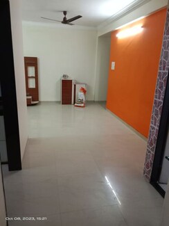 2 BHK Apartment For Rent in Madhushri Apartment