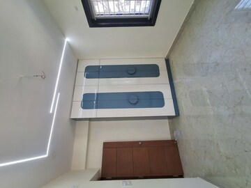 Bedroom in 3 BHK Apartment at Kondapur – for Rent