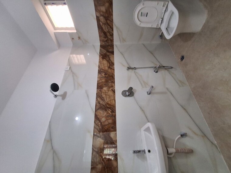 Bathroom, kondapur 3 Bedroom 1500 Sq.Ft. Apartment In Kondapur Hyderabad 10084501