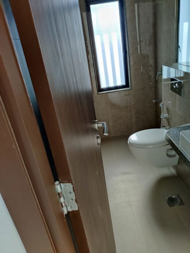 Bathroom, sunteck-city-avenue-1 3 Bedroom 1088 Sq.Ft. Apartment In Goregaon West Mumbai 10084504