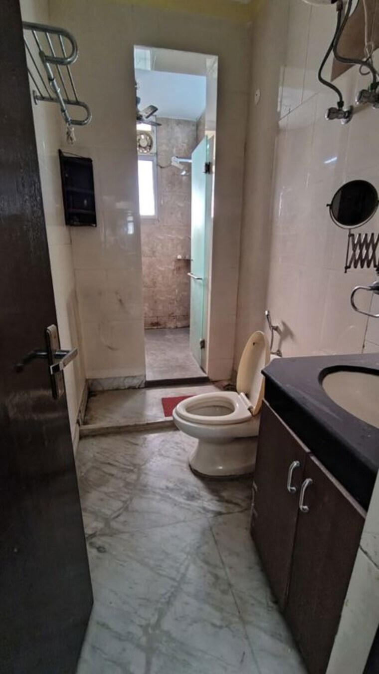 Bathroom, sector 47 2 Bedroom 1399 Sq.Ft. Builder Floor In Sector 47 Gurgaon 10084509