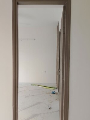 Room in 3.5 BHK Apartment at M3M Soulitude, Sector 89 – for Rent