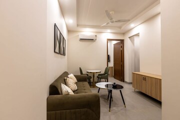 Team Area in 1 BHK Builder Floor at Ansal Sushant Lok I, Sector 43 – for Rent