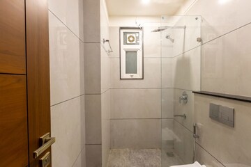 Bathroom in 1 BHK Builder Floor at Ansal Sushant Lok I, Sector 43 – for Rent