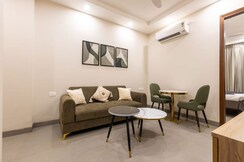 1 BHK Builder Floor For Rent in Ansal Sushant Lok I