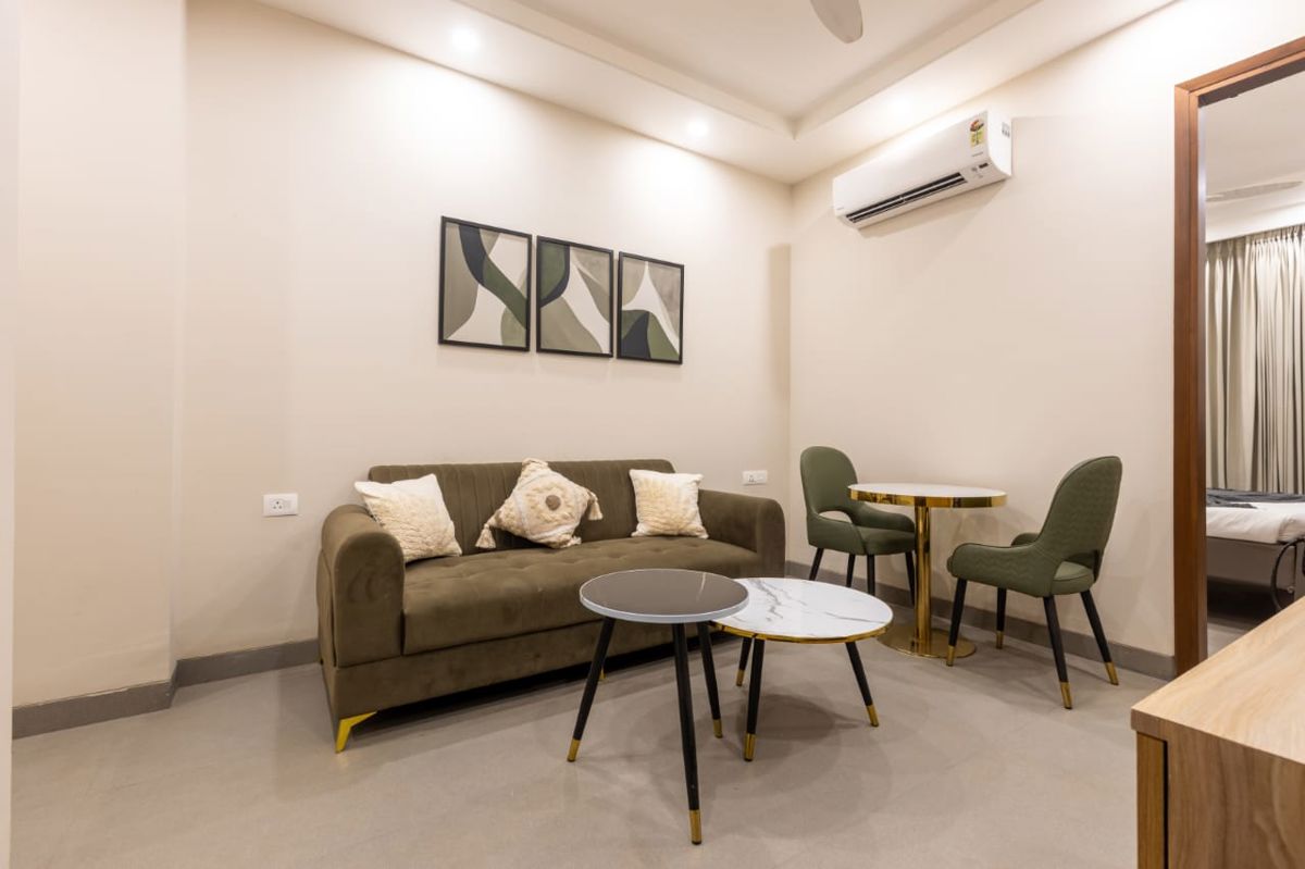 1 BHK Builder Floor For Rent in Ansal Sushant Lok I