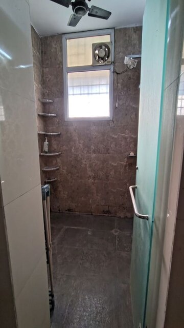 Bathroom in 2 BHK Builder Floor at Sector 46 – for Rent