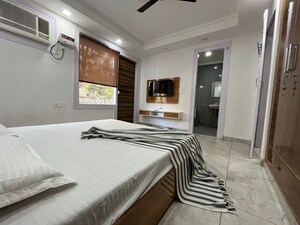 Bedroom in 1 BHK Builder Floor at Ansal Sushant Lok I, Sector 43 – for Rent