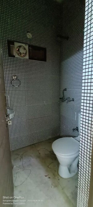 Bathroom in 2 BHK Builder Floor at Sector 47 – for Rent