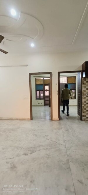 Room in 2 BHK Builder Floor at Sector 47 – for Rent