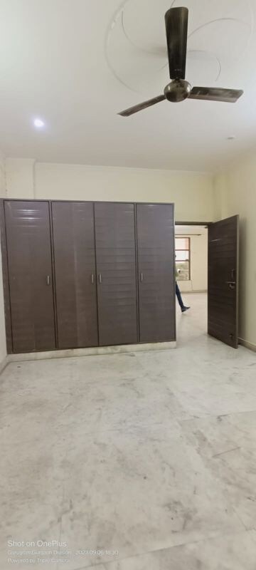 2 BHK Builder Floor For Rent in Sector 46