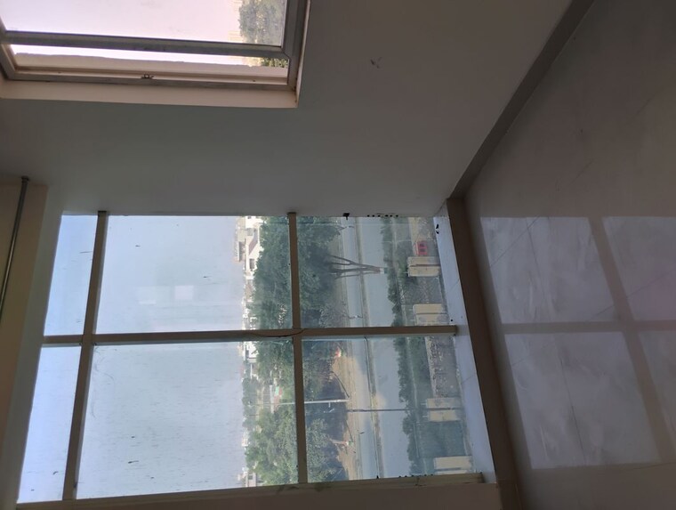 Room, tulsiani-golf-view 3.5 Bedroom 2450 Sq.Ft. Apartment In Gomti Nagar Lucknow 10084555