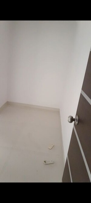 Room in 2 BHK Apartment at Tiara Hills, Mira Road – for Sale