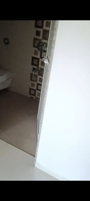 Furnished Amenities in 2 BHK Apartment at Tiara Hills, Mira Road – for Sale