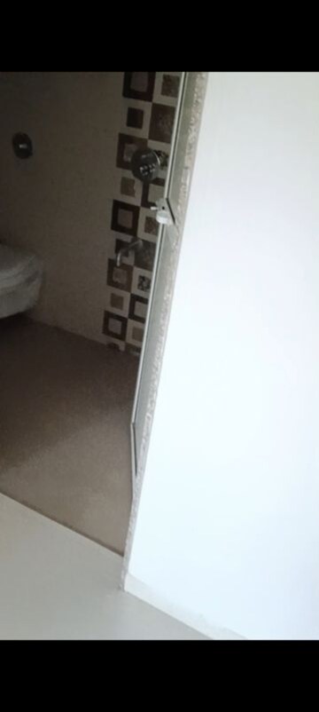 Furnished Amenities in 2 BHK Apartment at Tiara Hills, Mira Road – for Sale