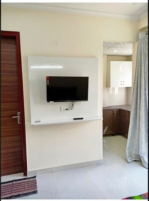 Studio Builder Floor For Rent in Sector 47