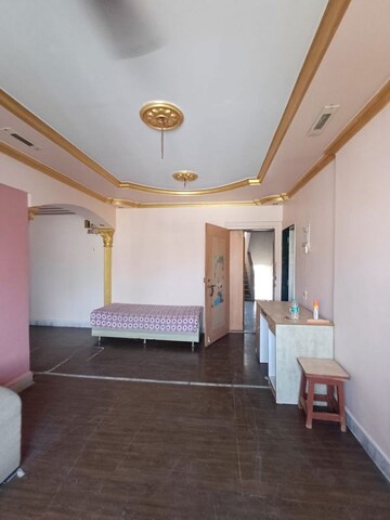 Living Room in 2 BHK Apartment at Pratap Tower, Uthalsar – for Rent