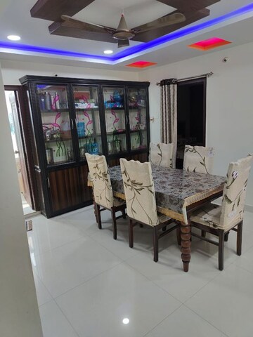 Room in 3 BHK Apartment at Kondapur – for Sale