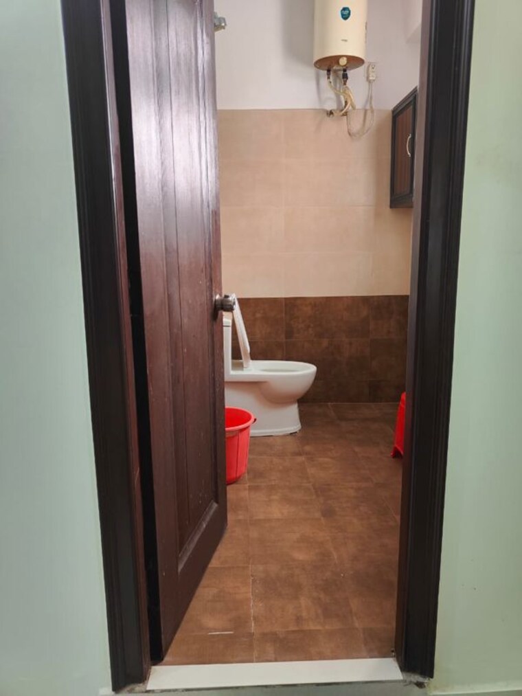 Bathroom, kondapur 3 Bedroom 1560 Sq.Ft. Apartment In Kondapur Hyderabad 10084588